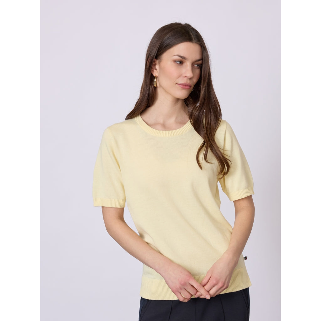 RG_Aimee Solid - Yellow Pastel